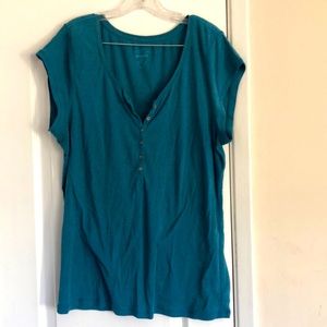 Old Navy XXL cotton/polyester tee